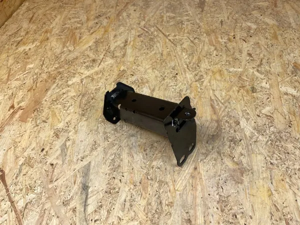 Toyota Yaris IV etu ala vasen murskavyöhyke OEM 239349-80-02 image 10