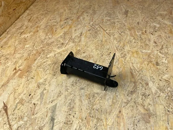 Toyota Yaris IV etu ala vasen murskavyöhyke OEM 239349-80-02 image 3