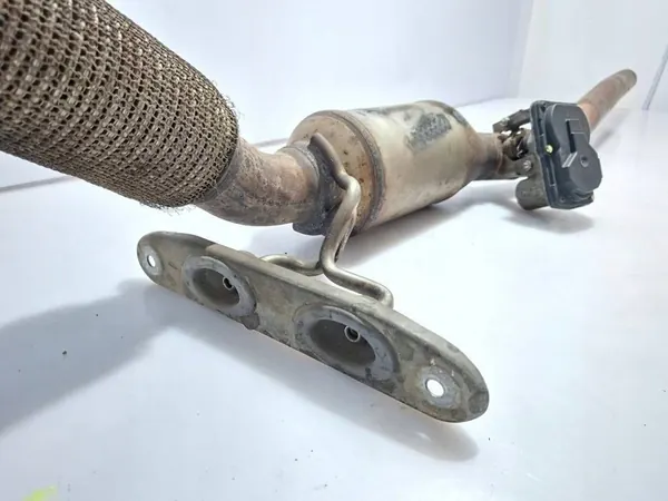 Volkswagen Tiguan II 5NA 2017 2.0TDI Catalytic Converter DPF OEM image 4