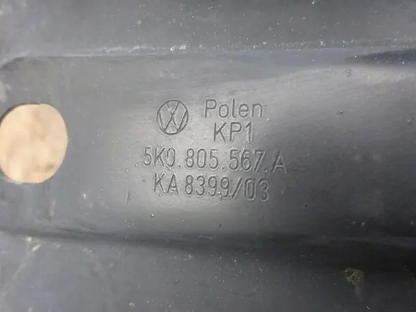 VW GOLF VI 08-12 Etupuskuri Tuki 5K0807109M image 8