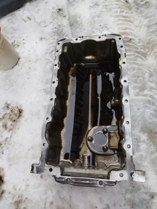 Oljepanna Audi A3 8P 1.6 MPI BGU BSE BSF image 2