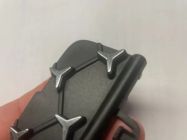 MERCEDES C W206 S206 AMG 2021- Tappo Griglia Anteriore OEM image 5