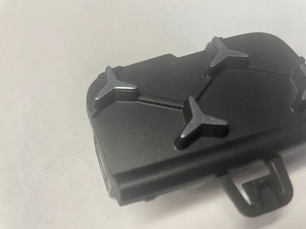 MERCEDES C W206 S206 AMG 2021- Tappo Griglia Anteriore OEM image 8