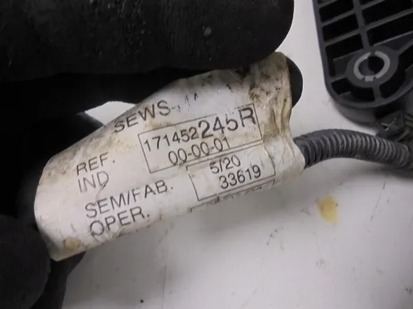 Brandstoffilterhuis Renault Clio 5 V 1.5 DCI image 8