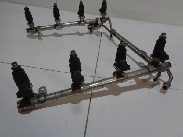 Iniettori VW Phaeton 4.2 02-10 OEM 079133551B image 3