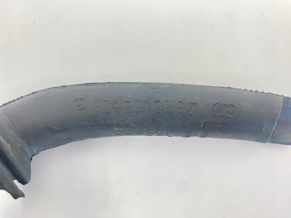 Joint de hayon arrière droit OEM 1248210697 Mercedes W124 image 7