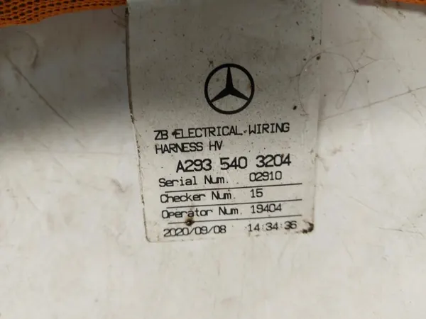 Mercedes EQC 400 Jännitekaapeli OEM A2935409402 image 3