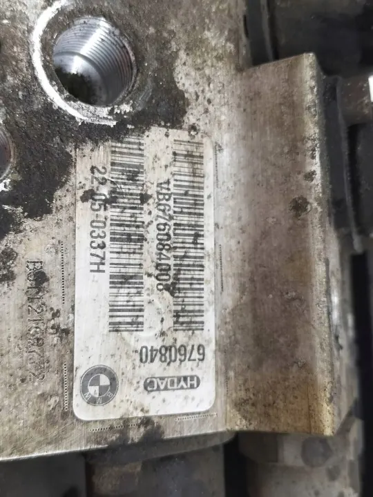 OEM 6760840 Veringscompressor BMW 6-serie E63 image 3
