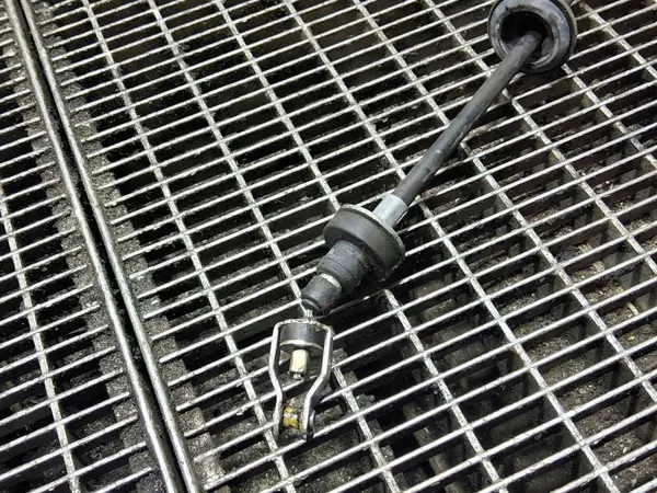 Câble de desserrage frein à main Suzuki Jimny OEM SKE57713 image 4