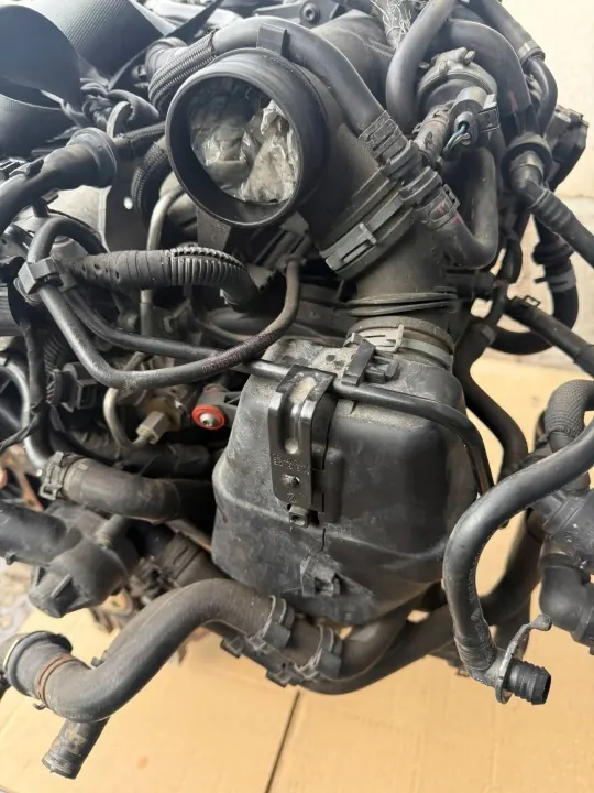 Begagnad Volkswagen motor OEM BMY för Golf V image 8