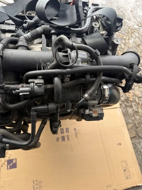 Begagnad Volkswagen motor OEM BMY för Golf V image 9