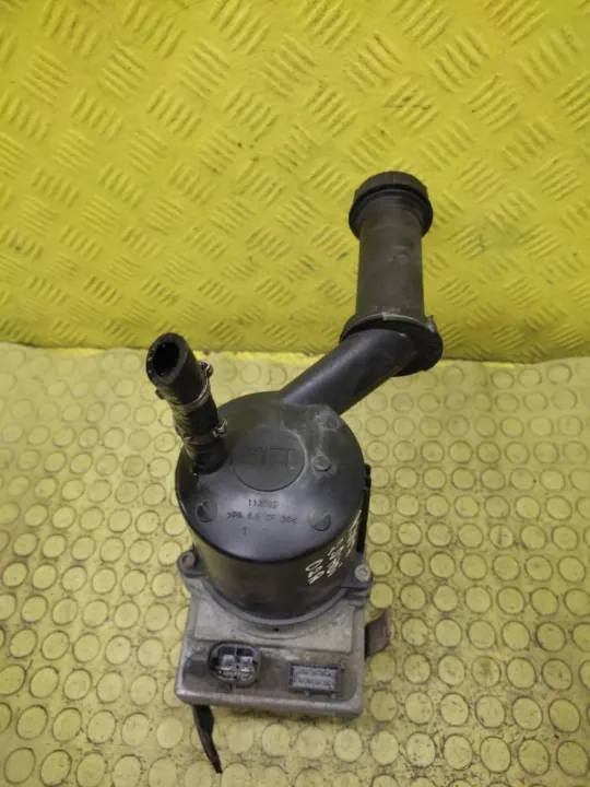 Pompe de direction assistée Peugeot 307 2.0 HDI OEM 9648744580 image 2