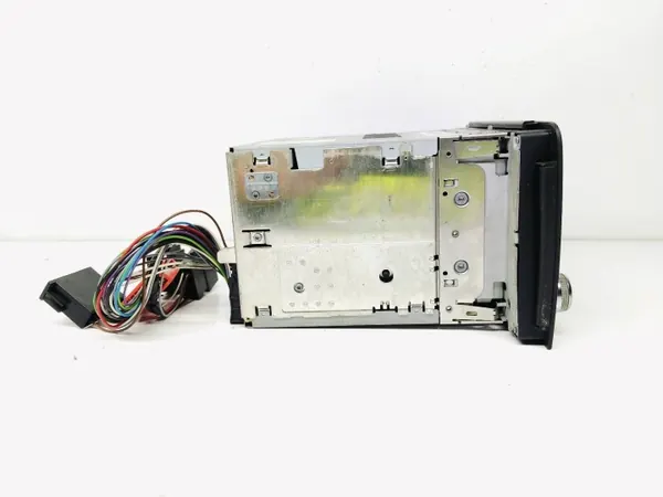 Radio CD Audi usado OEM 8P0035186G para A3 8P image 6
