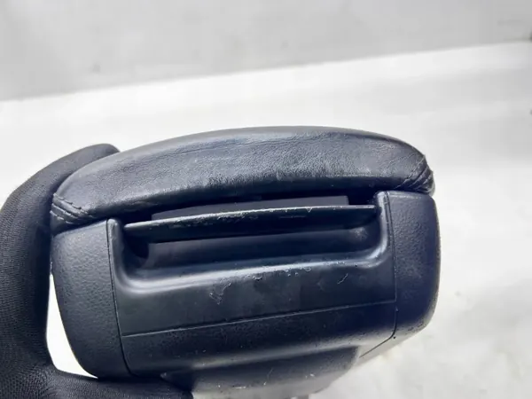Accoudoir Avant OEM Audi A6 C6 - Cuir image 6