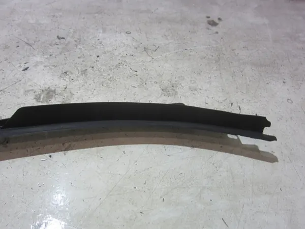 BMW 7 F01 F02 Luftintäckslock OEM 51717184563 image 6
