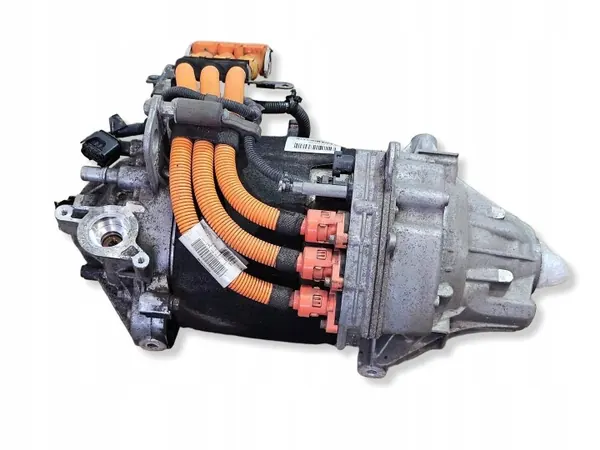 Volvo V60 PHEV Elmotor OEM P01216546 image 2