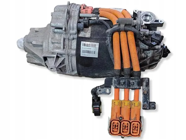 Volvo V60 PHEV Elmotor OEM P01216546 image 3