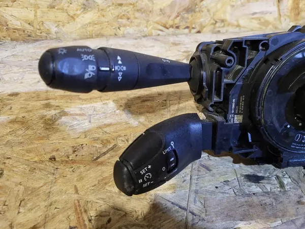 Berlingo Partner IV Proace Schakelaar 98312611ZD image 2