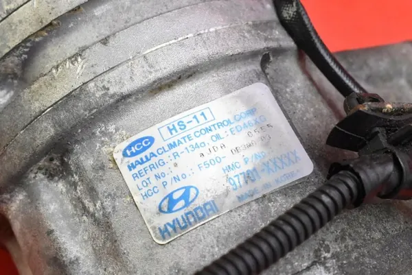 Compresseur de Climatisation Kia Picanto 2004-2007 97701-XXXXX image 6