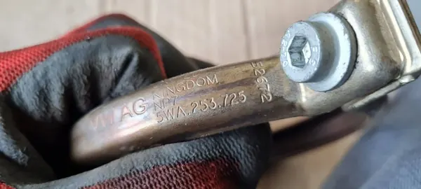 Abrazadera de escape VW 5WA253725 105mm - 117mm image 5