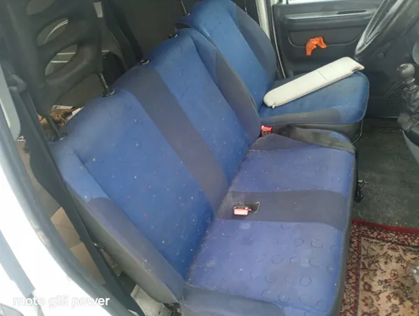 Viga de eje trasero OEM 000 para Peugeot Expert I 2.0 HDI image 4