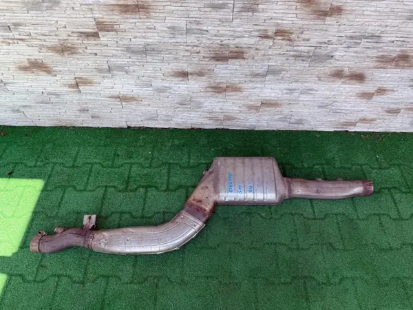 Silenciador Escape BMW 7 G11 OEM 8582068 image 2