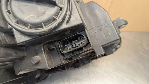 Koplamp Mercedes-Benz C W204 2012 image 6