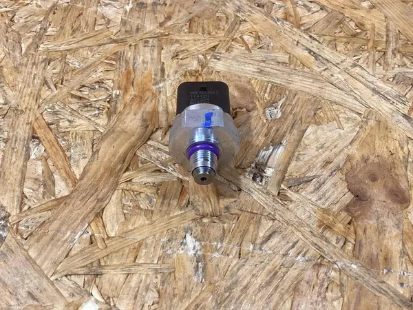 AUDI E-TRON Klimatrör 4KE816743F image 5