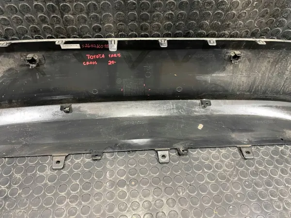 Toyota Yaris Cross bakre stötfångarspoiler OEM 52453-0D100 image 10