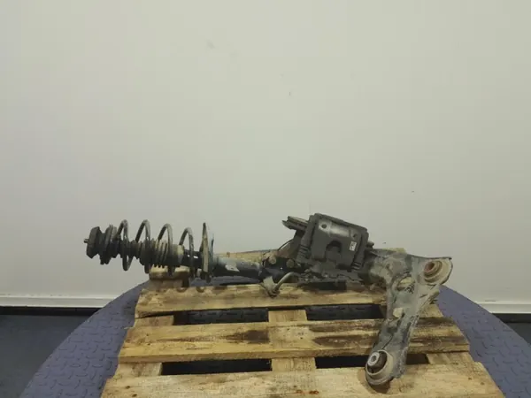 Vorderer linker Achsschenkel OEM Lochow-318528- image 3