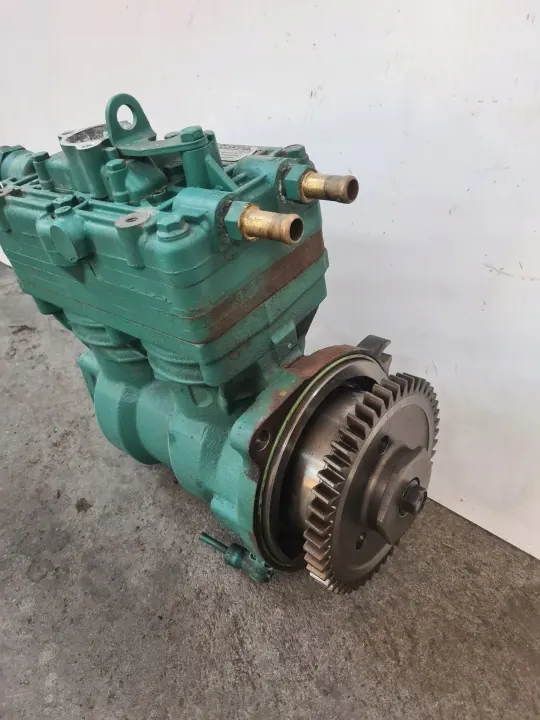 Air Compressor 23366845 Renault Volvo FH image 3