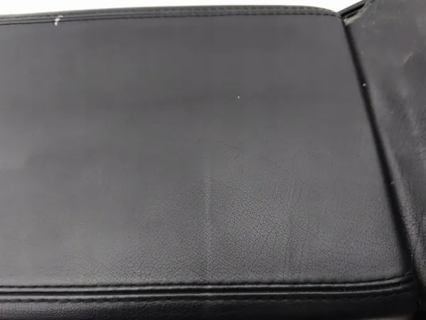 Maserati AMD213161 Rücksitzarmlehne - Gebrauchtes OEM-Teil image 8