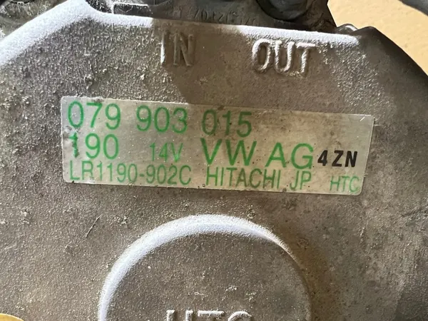 AUDI A6 C6 4.2 FSI Vaihtovirtalähde VALEO 190A image 7