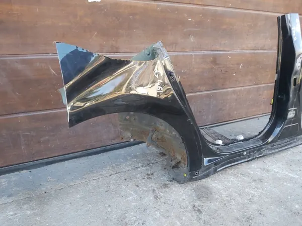 T27 BOK PRAWY SŁUPEK BŁOTNIK - Panel Pilar Derecho Trasero image 4