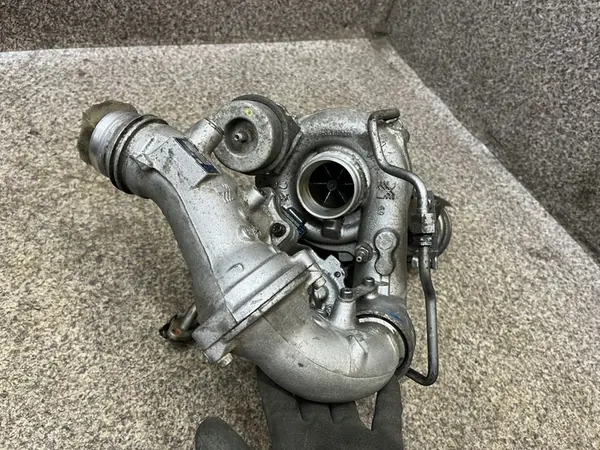 Conjunto de turbocompresores W204 2.2 CDI Biturbo 651 OEM image 4