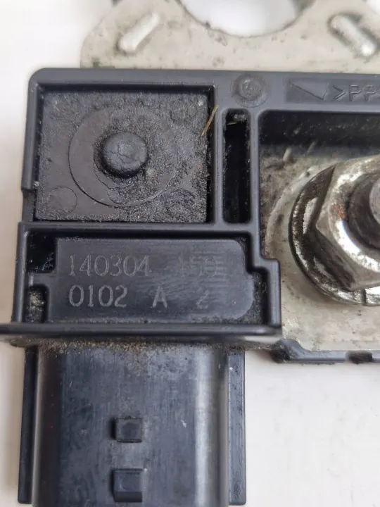 Borne négative Nissan Qashqai OEM 140304 image 6