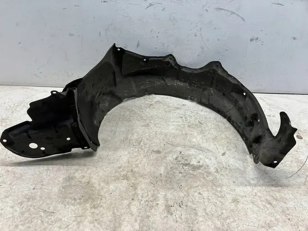 Toyota Prius III Etu Lokasuoja Oikea 53875-47030 image 9