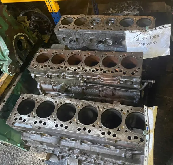 Bloco motor MAN D0836 TGL 240-330CV Usado image 3
