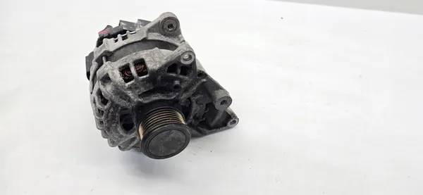 ALTERNATOR MERCEDES W205 1.6 CGI A0009060922 image 3