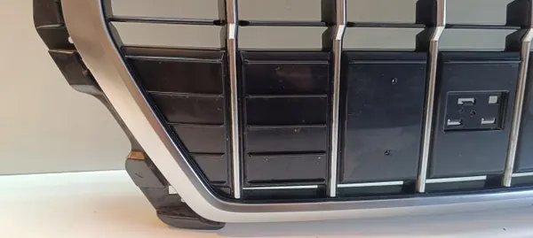 Audi Q3 II 83A S-Line Frontstoßstangengrill OEM 83A853651E image 5