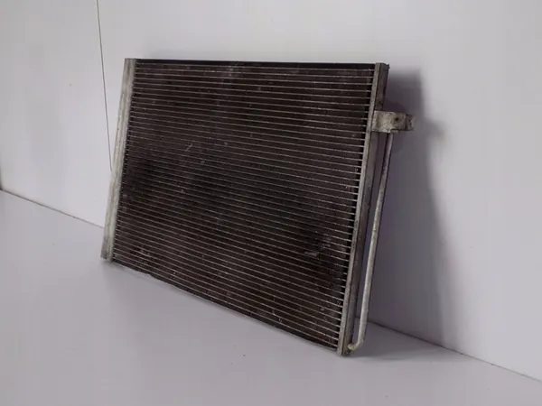 BMW 5 E60 Ilmastointikondensaattori - 64509122825 image 7