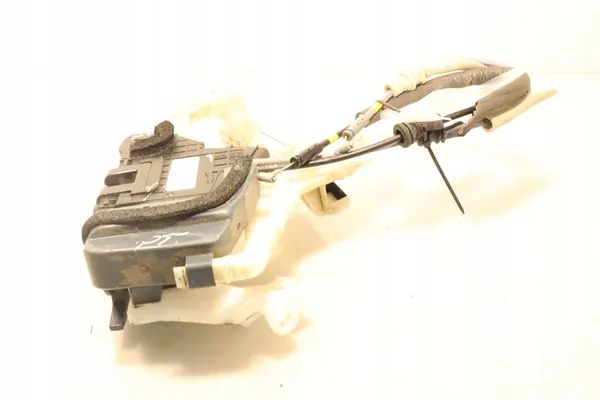 Höger Bakdörrlås Hyundai Elantra VI 81420-F2000 image 5