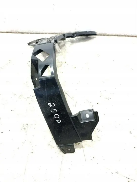 Guide Latéral Pare-Chocs Mercedes OEM A2968805100 image 4