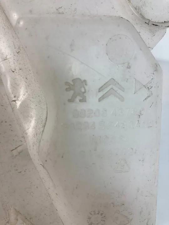 Réservoir de liquide de lave-glace Opel Mokka B image 3