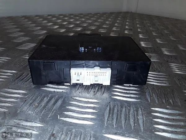 2008 Mazda 5 ECU CD3467560B OEM image 3