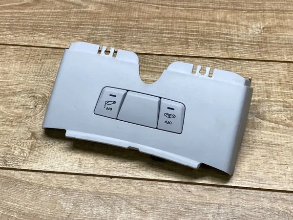 Panneau bouton remorquage OEM A2318210336 Mercedes SL R231 image 3
