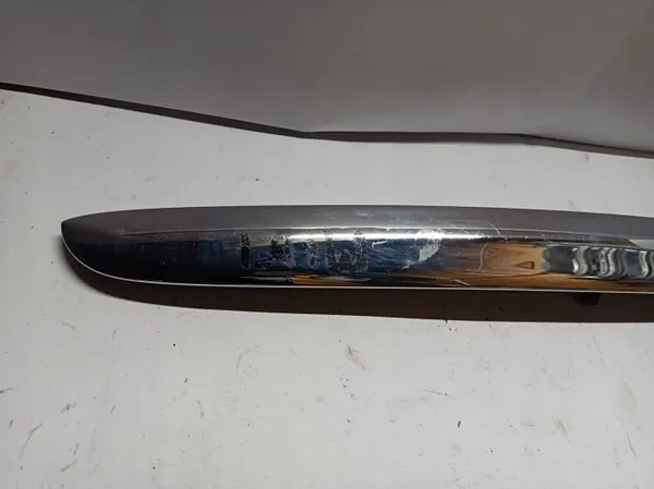 Gebrauchte MINI OE Heckklappenblende OEM 7151140 image 5