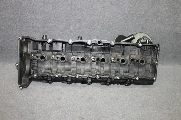 BMW E90 F30 F32 F10 F15 F01 2.5D 3.0D N57 - Tampa de válvulas image 5