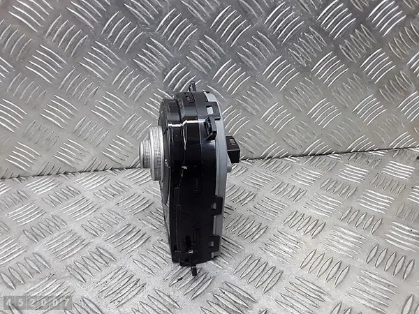 Kia Venga Climate Control Module 972501p760 image 6