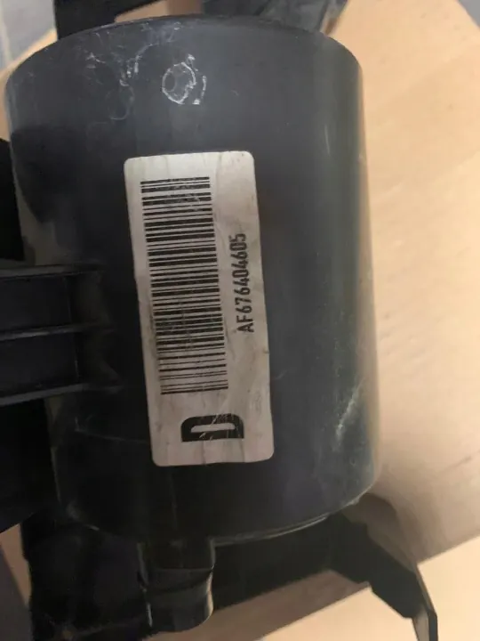 OEM 6764046 kolfilter för BMW E90 E91 E92 E93 M3 image 4